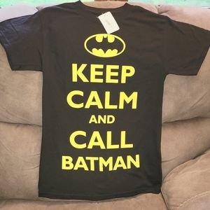 DC Comics Batman T-shirt NWT EUC Mens Sz Small